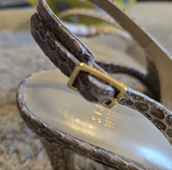 Womens Stuart Weitzman Size 7 Snake Skin Sling Back Peep Toe Heels Tan Cream - Picture 8 of 13